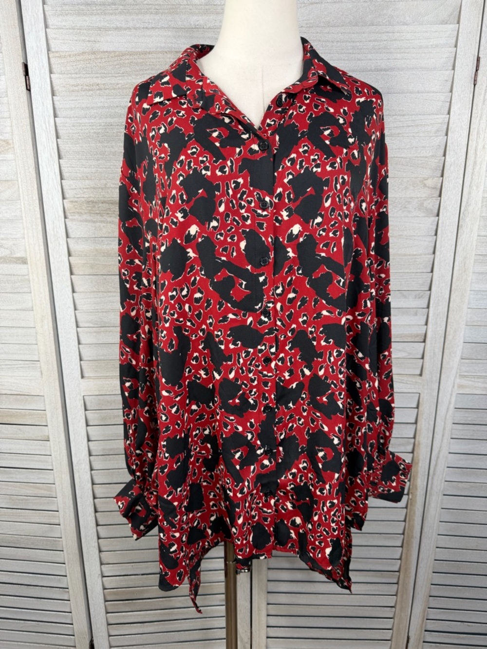 ELOQUII (Elements) Women's Plus Animal Print Tunic Length Blouse Red/Multi-14